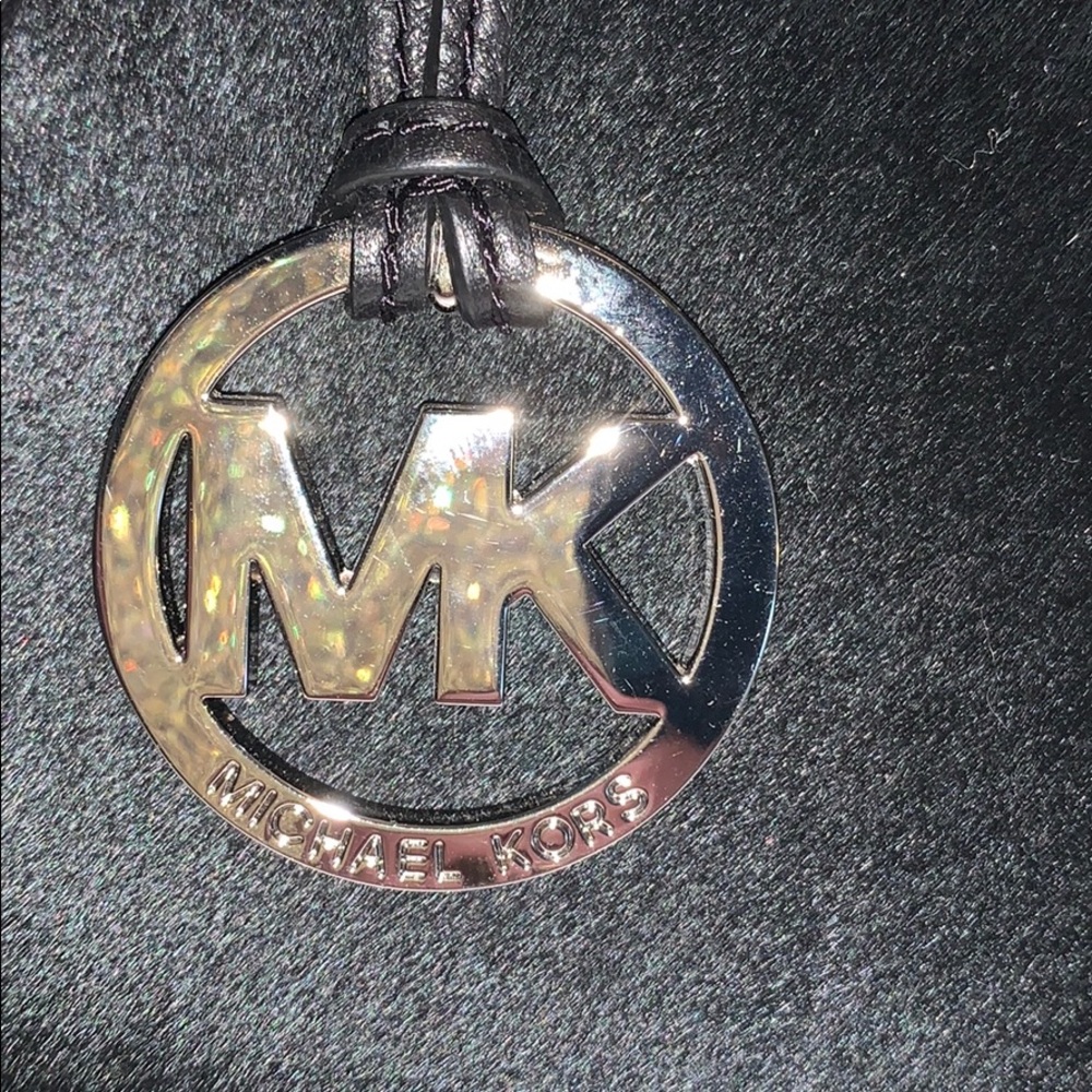 NEW MK BLACK PURSE❗️❗️ - Picture 7 of 8